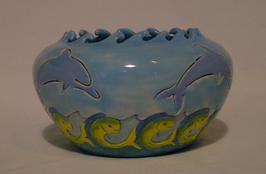  dolphin300x196.jpg